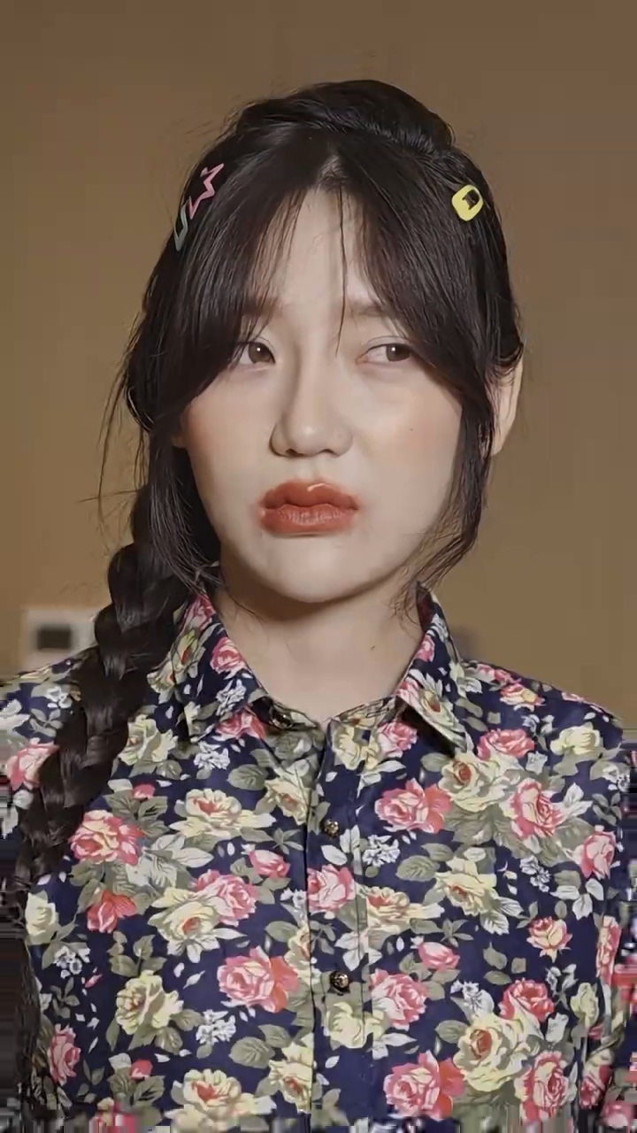 闪婚后被豪门大叔宠上瘾 第02集
